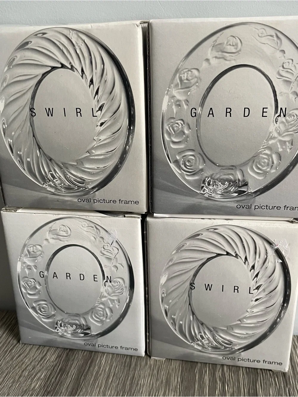 SWIRL & GARDEN Clear Oval Glass Picture Frame - Set of 4